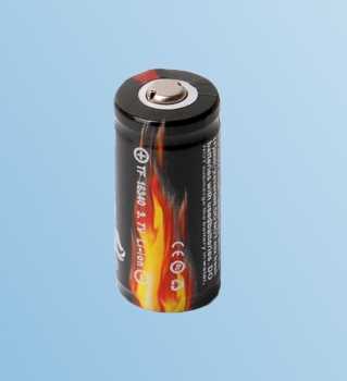 Trustfire Protected 16340 Akku 880 mAh