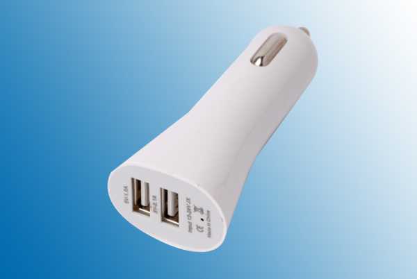KFZ Adapter für 2 x USB